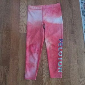 VEUC Terez Peloton Coral Capri Pants Medium